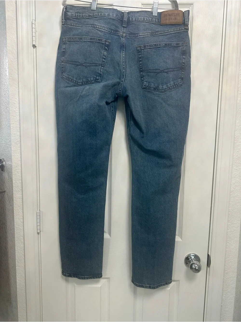 Signature by Levi Strauss brand signature